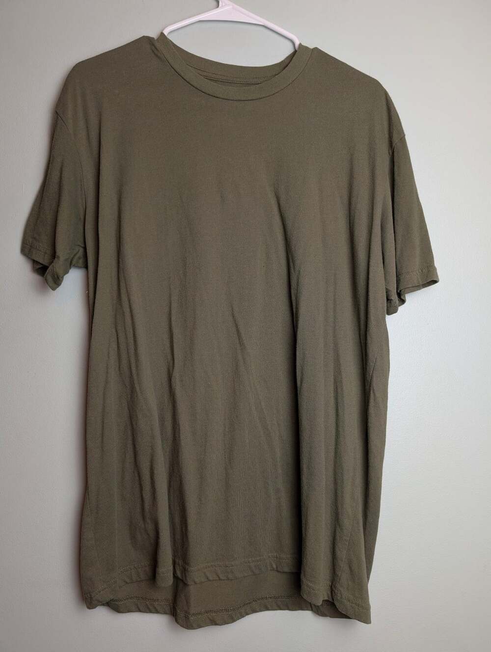 ​Basictee Earthtones  True Classic Tees T-Shirt Olive Green Cotton Blend